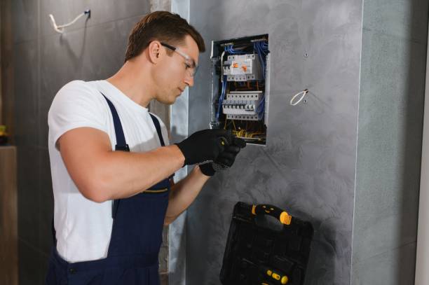 Best Affordable Emergency Electrician  in Ralls, TX